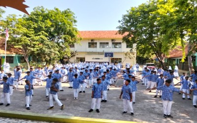 Senam Anak Indonesia Hebat